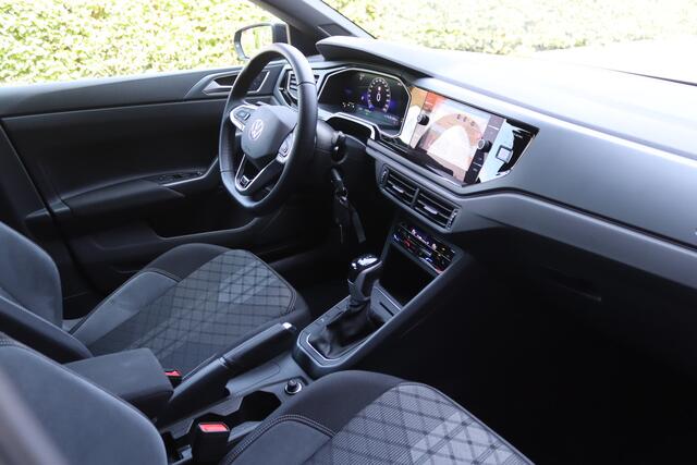 Volkswagen POLO 1.0 TSI DSG R-Line IQ.Light/Camera/Navi/App-Connect/ECC/ACC/17"