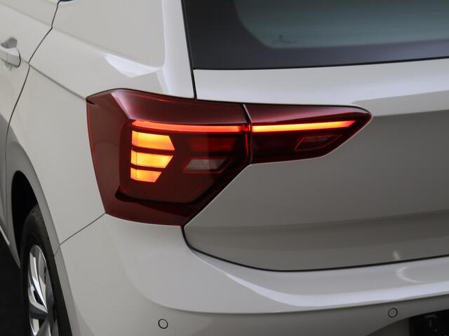 Volkswagen POLO Edition | 'App-Connect' smartphone integratie | Achterlichten LED | Afstandscontrolesysteem (Front Assist)
