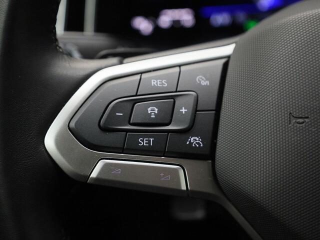 Volkswagen POLO 1.0TSI/95PK R Line DSG · Navigatie · Camera + Parkeersensoren · Stoelverwarming
