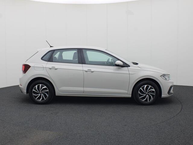 Volkswagen POLO 1.0TSI/95PK Life · App connect · Parkeersensoren · LED · Garantie tot november 2025 of 100.000km