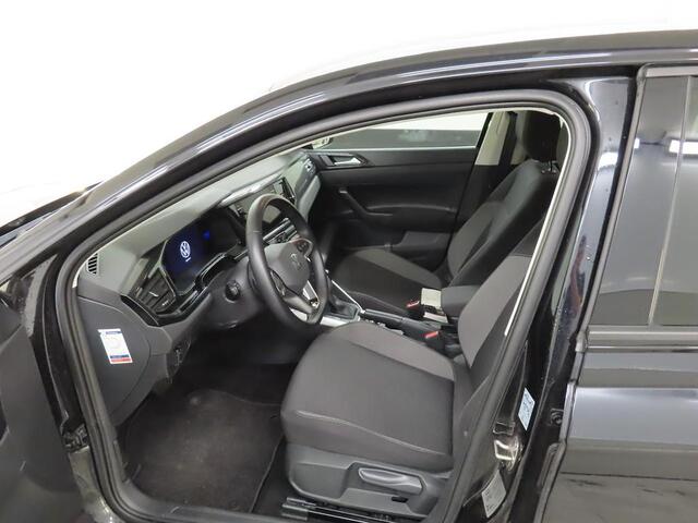 Volkswagen POLO 1.0 TSI DSG-7 Aut. Life Business Airco ECC Navi Carplay PDC VA Stoelverwarming Privacy Glass 15" LM Velgen ESSEX
