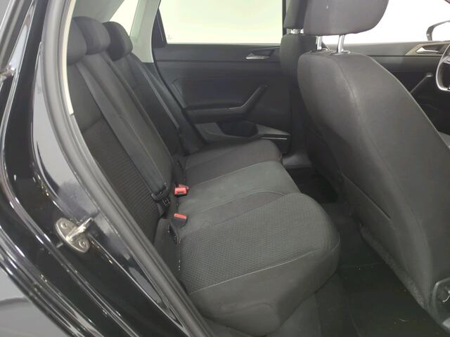 Volkswagen POLO 1.0 TSI Comfortline / AUTOMAAT/ AIRCO/ PARK. SENSOREN A/ DAB/ BLUETOOTH/ NAVI/ LEDER STUUR