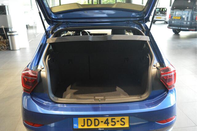 Volkswagen POLO 1.0 TSI 2X R-Line clima cruise camera keyless 16 inch !!