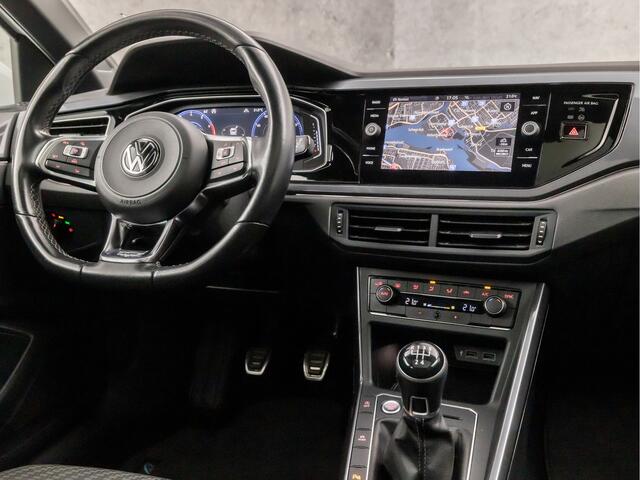 Volkswagen POLO 1.0 TSI R-Line Sport (2X R-LINE, SCHUIFDAK, VIRTUAL COCKPIT, KEYLESS, APPLE CARPLAY, CAMERA, ALCANTARA, GETINT GLAS, ZWART HEMEL, ADAPTIVE CRUISE, LM VELGEN, NIEUWSTAAT)