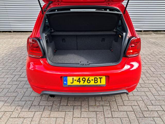 Volkswagen POLO met 72.530 km!!! 1.2 TSI Comfortline Business R-line met schuif/kanteldak | Clima | Cruise control | LM Velgen | Navigatie | RIJKLAARPRIJS INCL 12 MAANDEN GARANTIE EN BEURT