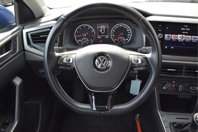 Volkswagen POLO 1.0 TSI Comfortline Adaptive cruise, Carplay,