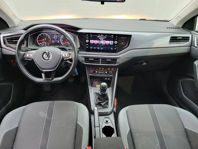 Volkswagen POLO 1.0 TSI Highline | Carplay | Adaptive Cruise | Clima | *