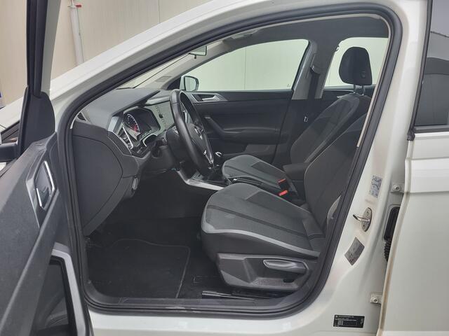 Volkswagen POLO 1.0 TSI Highline | Carplay | Adaptive Cruise | Clima | *
