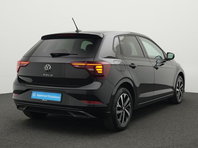 Volkswagen POLO 1.0 TSI 95 pk Life | Navigatie | Parkeersensoren voor/achter | Climatronic | Carplay