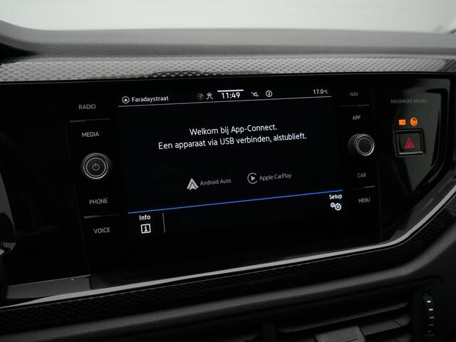 Volkswagen POLO 1.0 TSI 95 pk Life | Navigatie | Parkeersensoren voor/achter | Climatronic | Carplay