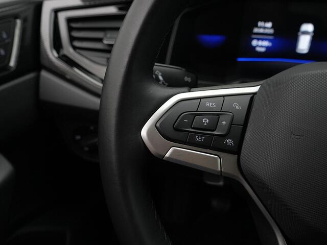 Volkswagen POLO 1.0 TSI 95 pk Life | Navigatie | Parkeersensoren voor/achter | Climatronic | Carplay