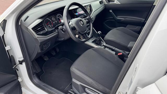 Volkswagen POLO 1.0 Comfortline Business R Clima | Cruise | Airco | PDC | Nieuwe originele Vw velgen!
