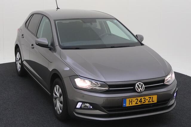 Volkswagen POLO 1.0 TSI Comfortline / Navigatie / Parkeersensoren / Automaat /