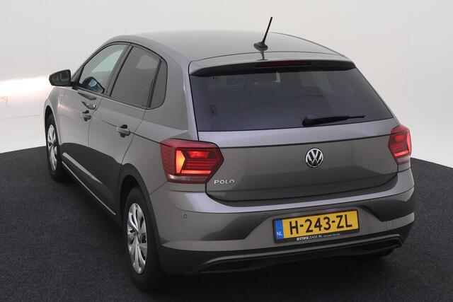 Volkswagen POLO 1.0 TSI Comfortline / Navigatie / Parkeersensoren / Automaat /