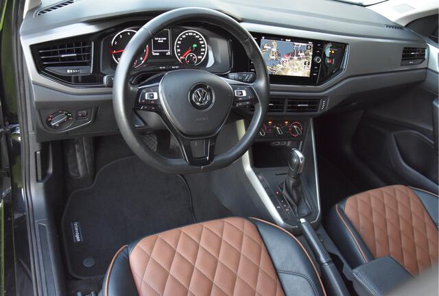 Volkswagen POLO 1.0 TSI automaat PDC Camera stoelverw. Carplay Leder NAP