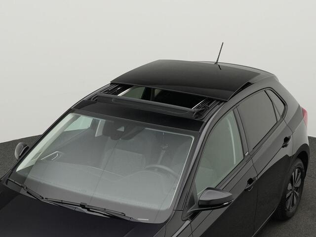 Volkswagen POLO 1.0 TSI 95 pk DSG Move | Panoramadak | Navigatie | Parkeersensoren voor/achter | Stoelverwarming
