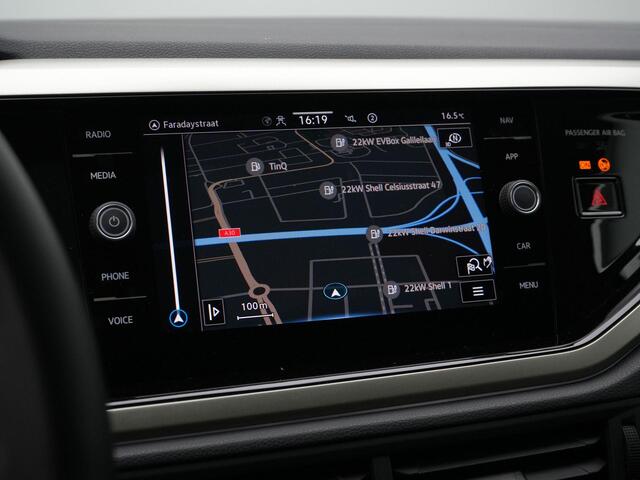 Volkswagen POLO 1.0 TSI 95 pk DSG Move | Panoramadak | Navigatie | Parkeersensoren voor/achter | Stoelverwarming