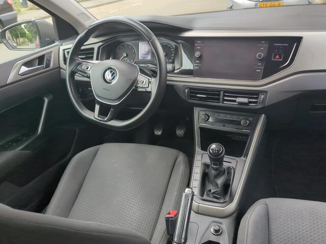 Volkswagen POLO 1.0 TSI 95pk Comfortline Business / Navigatie / Adaptive Cruise Control / Parkeersensoren
