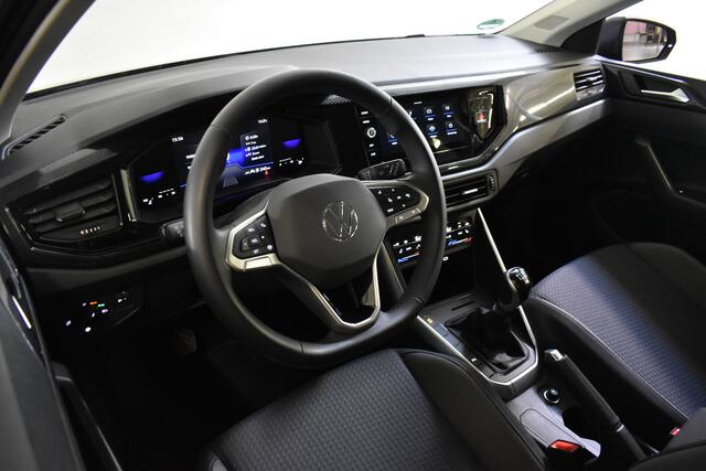 Volkswagen POLO 1.0 POLO LIFE VIRTUAL/PDC/CARPLAY