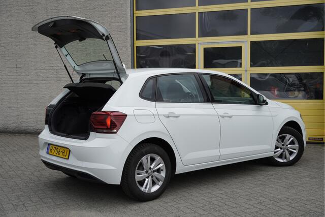 Volkswagen POLO 1.0 TSI 5drs Comfortline BJ2020 Lmv 15" | Led | App-Connect | Airco | Cruise control | Getint glas