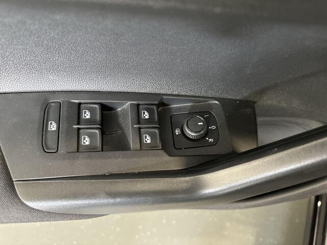 Volkswagen POLO 1.0 TSI 95pk Life · Apple/Android Car Play · P-Sensoren · Navigatie · Airco · DAB · Getint Glas · 15'' Inch · Garantie t/m 21-08-2027 of 100.000km
