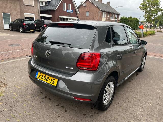 Volkswagen POLO 1.0 COMFORTLINE 5-DEURS / AIRCO-ECC / ELEK. RAMEN / DAB
