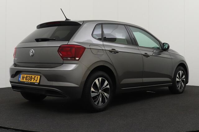 Volkswagen POLO 1.0 96 PK AUT. TSI Comfortline Carplay Navi LMV 15' LED