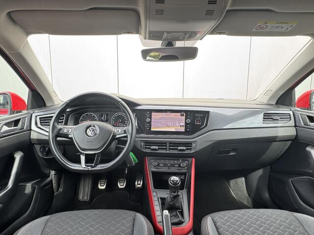 Volkswagen POLO 1.0 TSI Join / Navigatie / Cruise Control / Lichtmetalen Velgen / Appel CarPlay & Android Auto / Climate Control / all season banden