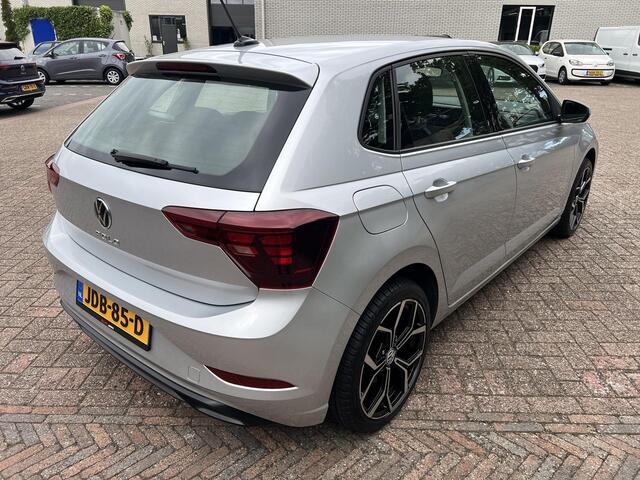 Volkswagen POLO 1.0 TSI Life Business *Carplay