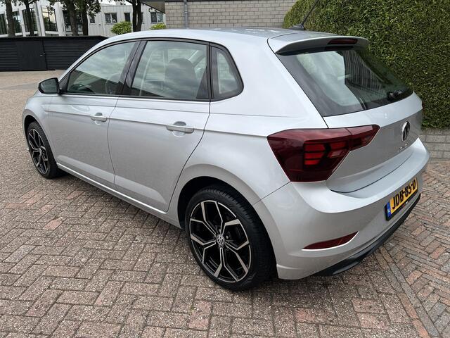 Volkswagen POLO 1.0 TSI Life Business *Carplay