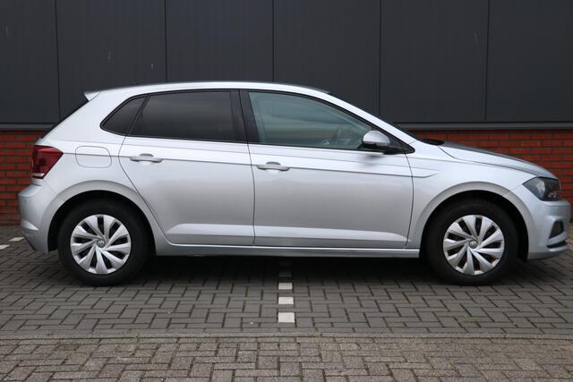 Volkswagen POLO 1.0 MPI Comfortline Business