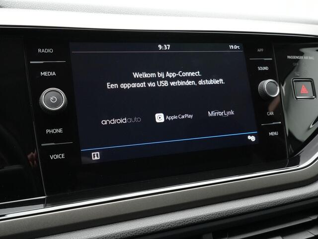 Volkswagen POLO 1.0 TSI 95 pk Comfortline | Trekhaak | Adaptive Cruise | Apple Carplay / Android Auto | 15 inch