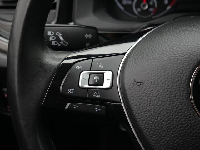 Volkswagen POLO 1.0 TSI 95 pk Comfortline | Trekhaak | Adaptive Cruise | Apple Carplay / Android Auto | 15 inch