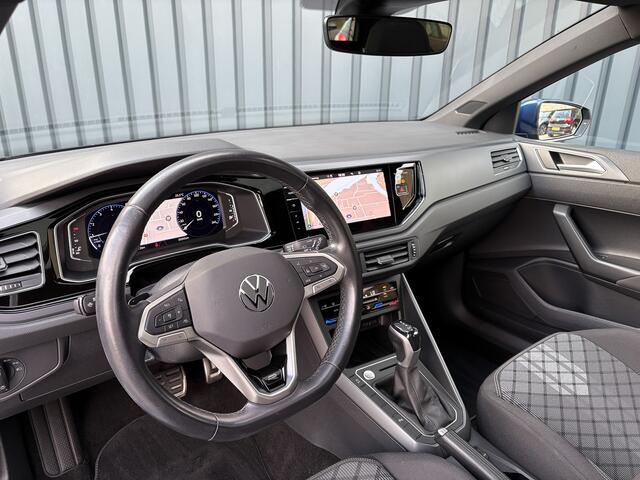 Volkswagen POLO 1.0 TSI R-Line | Keyless | Panodak | IQ Light | Camera | Trekhaak afnb. | Prijs Rijklaar!!