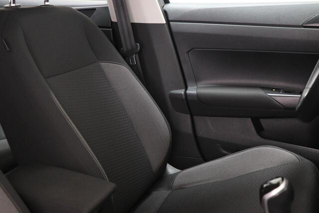 Volkswagen POLO 1.0 TSI Life | MULTIMEDIA PACK | DAB | NAVIGATIE | DRAADLOZE TELEFOONLADER