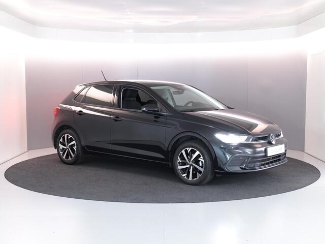 Volkswagen POLO 1.0 TSI Life Edition 95 pk Automaat (DSG) | Verlengde garantie | Navigatie via App | Parkeersensoren | Achteruitrijcamera | Stoelverwarming |