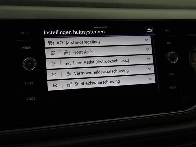Volkswagen POLO 1.0TSI/115PK R-Line DSG Apple/Android Car Play · Camera+Parkeersensoren · Clima · Getint Glas · 16"Lichtmetalen velgen