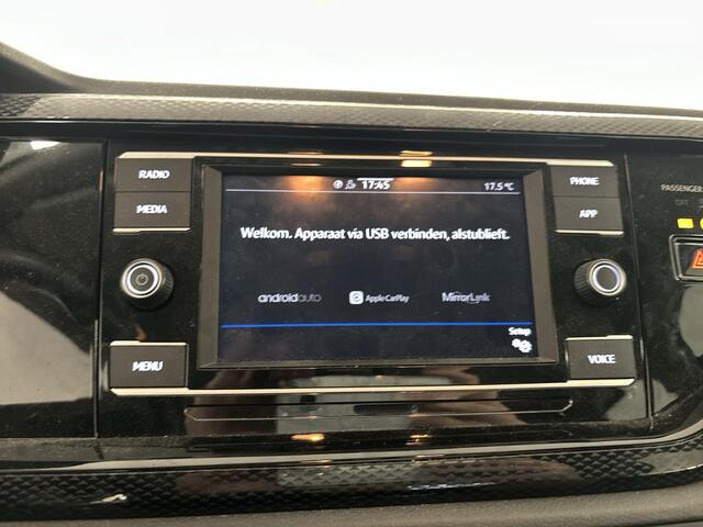 Volkswagen POLO 1.0 TSI 95pk Life · Apple/Android Car Play · P-Sensoren · Airco · DAB · ACC · 15'' Inch · Garantie t/m 13-02-2027 of 100.000km