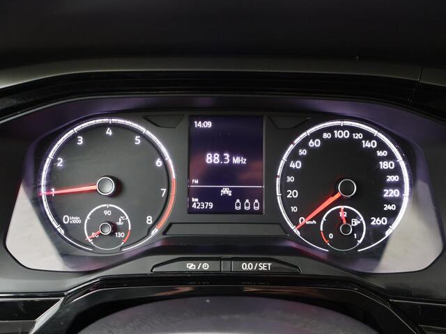 Volkswagen POLO 1.0 MPI Comfortline | 80 PK | Multifunctioneel stuurwiel | Cruisecontrol | Apple CarPlay / Android auto |