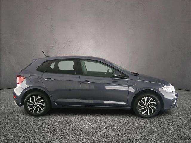 Volkswagen POLO Life Edition 1.0 TSI 95pk Adaptive cruise control, Achteruitrijcamera, LED koplampen, Airco, DAB, Radio, App connect, Bluetooth