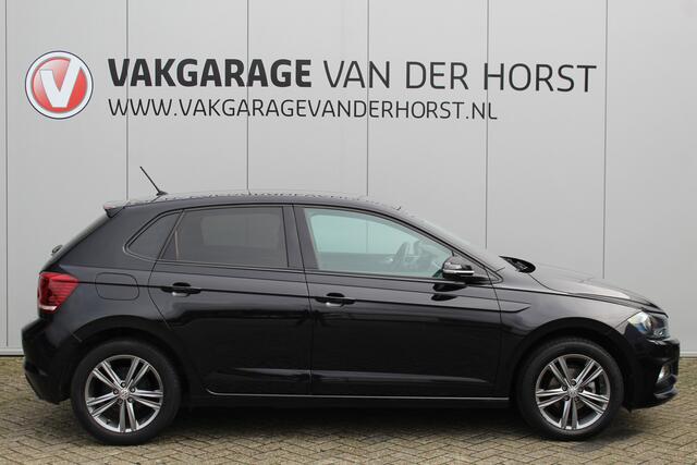 Volkswagen POLO 1.0-95pk TSI Comfortline. Zeer nette, sportieve en keurig onderhouden VW Polo. Trekhaak met afneemb. kogel, pdc v/a, volautm., camera, airco, cruise, navi, lmv etc.