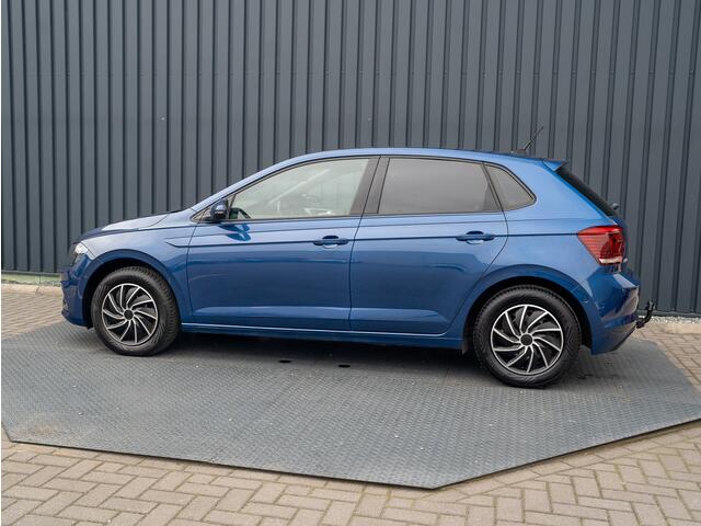 Volkswagen POLO 1.0 TSI 95Pk DSG Comfortline Business | Camera | Parkeersensoren V&A | Trekhaak | Prijs Rijklaar!!