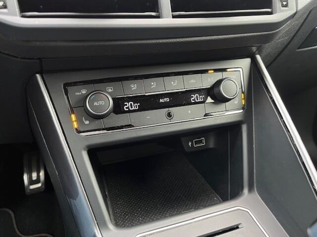 Volkswagen POLO 2.0 TSI GTI 200PK VIRTU. - AD. CRUISE - STOELVERW. - TREKH. - PDC