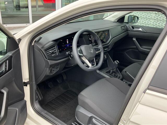 Volkswagen POLO Edition 1.0 MPI 59 kW / 80 PK Hatchback 5 versn. H