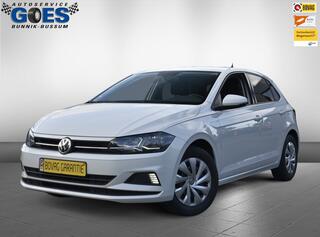 volkswagen-polo-comfortline--dsg-st