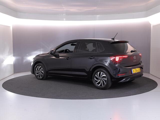 Volkswagen POLO 1.0 TSI Life 95 pk | Verlengde garantie | Navigatie | Parkeersensoren | Achteruitrijcamera | Adaptieve cruise control | Stoelverwarming |