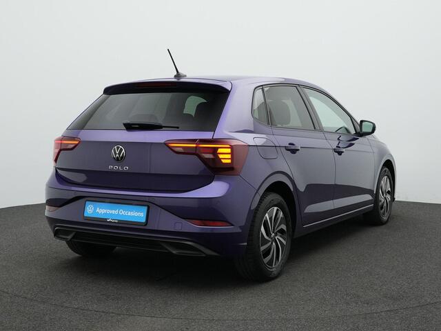 Volkswagen POLO 1.0 TSI 95 pk DSG Life | Achteruitrijcamera | Stoelverwarming | Navigatie | Keyless | DAB | 15 inch
