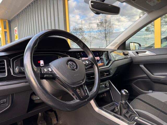 Volkswagen POLO 1.0 TSI Highline