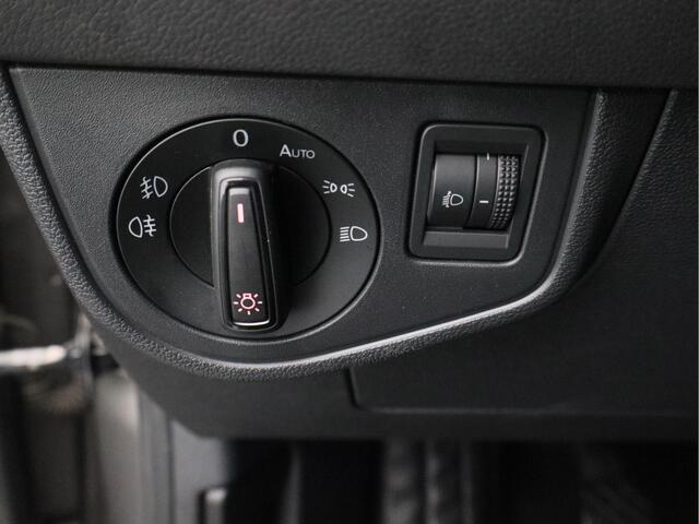 Volkswagen POLO 1.0 TSI Comfortline/ pdc voor en achter/ zeer mooi!