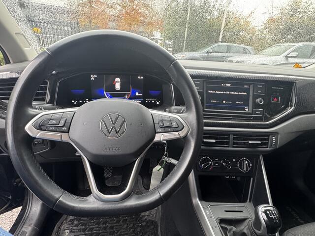 Volkswagen POLO 1.0 TSI Comfortline 1e EIGENAAR!! // FULL LED // APPLE CARPLAY / ANDROID AUTO // PDC V+A // CRUISE